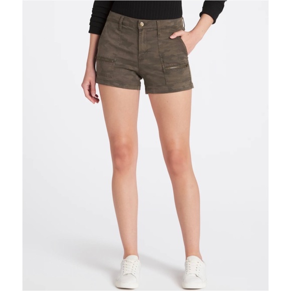 Pistola Hannah Cargo Shorts in Limeade Yellow Size 28 - Picture 7 of 7